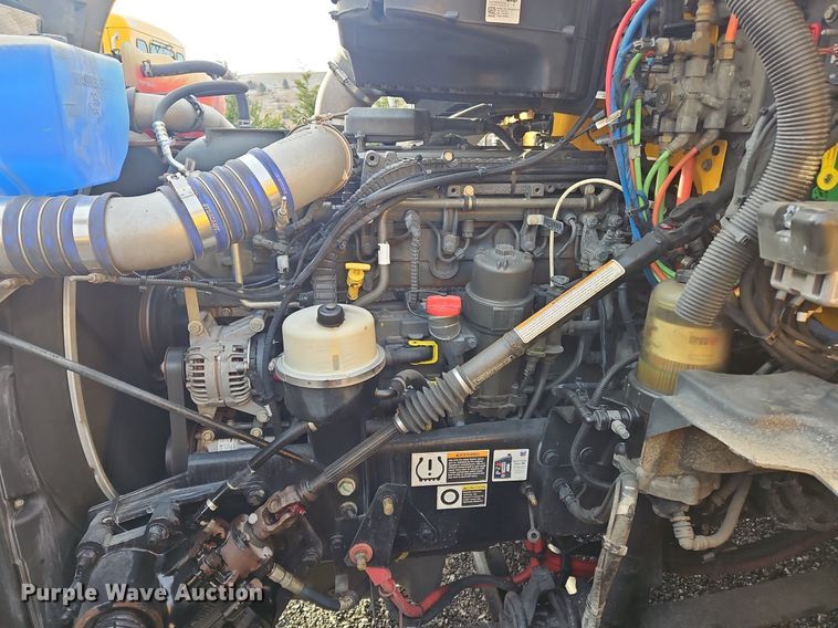 image for item NZ9143 2020 Kenworth T680 semi truck