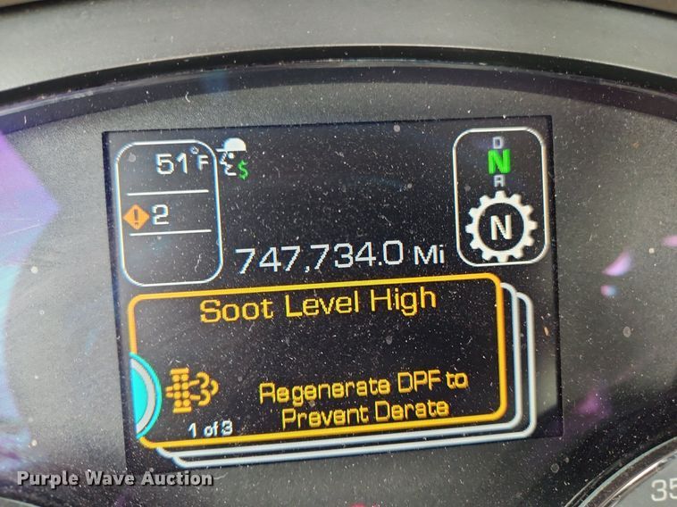 image for item NZ9144 2019 Kenworth T680 semi truck