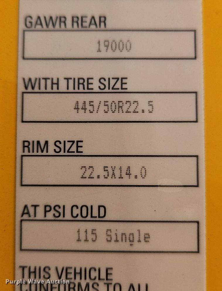 image for item NZ9144 2019 Kenworth T680 semi truck