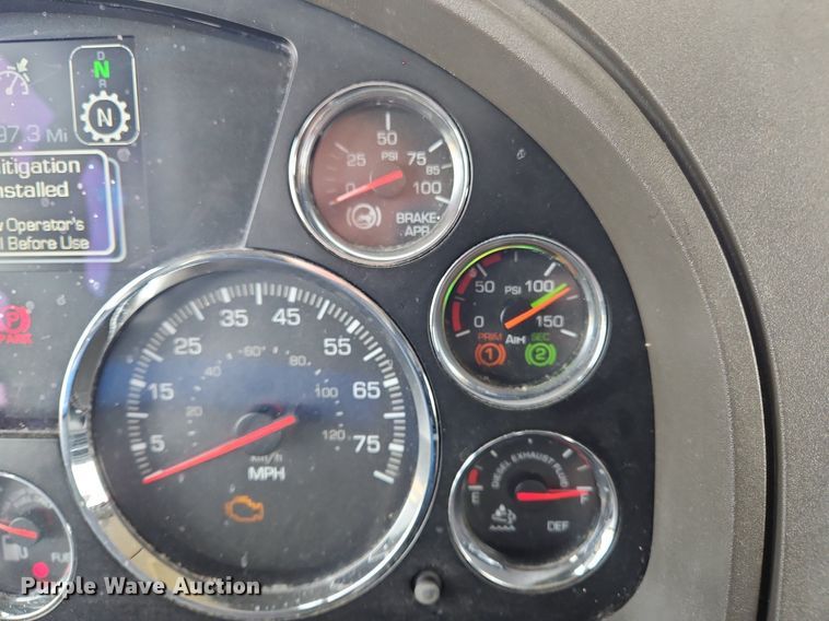 image for item NZ9145 2019 Kenworth T680 semi truck