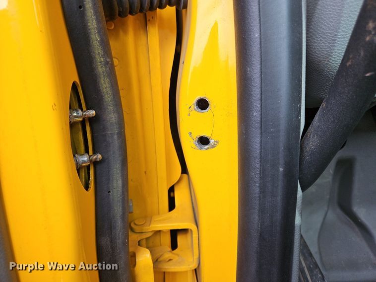 image for item NZ9146 2019 Kenworth  T680 semi truck