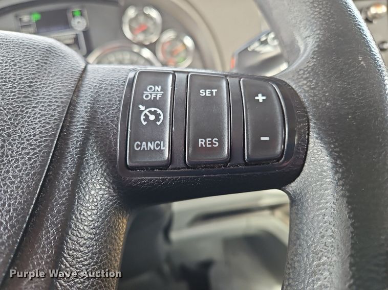 image for item NZ9146 2019 Kenworth  T680 semi truck