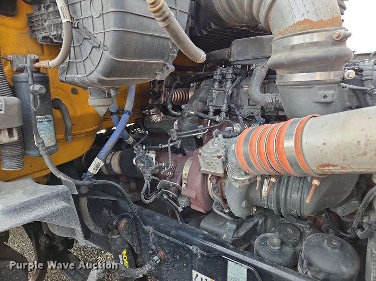 image for item NZ9146 2019 Kenworth  T680 semi truck