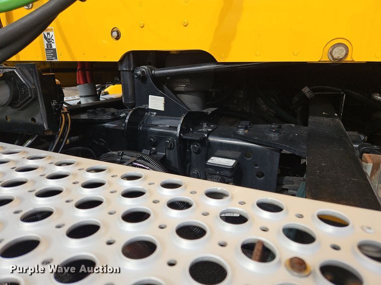 image for item NZ9147 2020 Kenworth  T680 semi truck