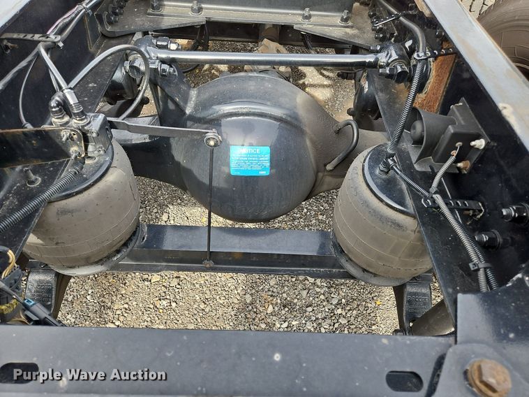 image for item NZ9147 2020 Kenworth  T680 semi truck