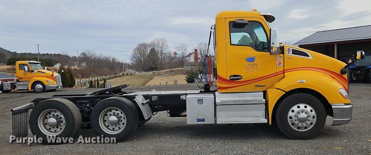 image for item NZ9148 2020 Kenworth  T680 semi truck