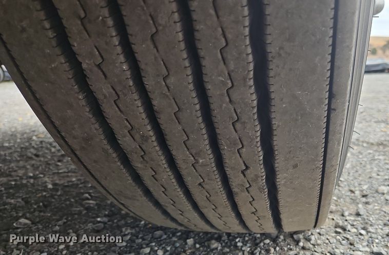 image for item NZ9148 2020 Kenworth  T680 semi truck