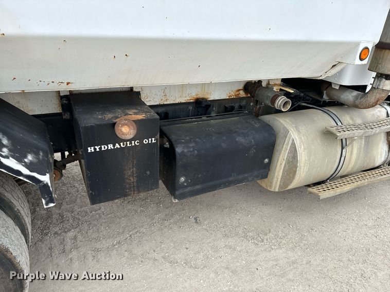 image for item OD9932 1995 Kenworth T800 water truck