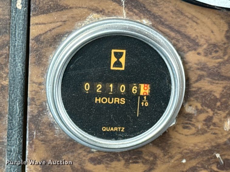 image for item OD9932 1995 Kenworth T800 water truck