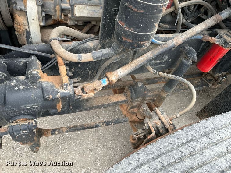 image for item OD9932 1995 Kenworth T800 water truck