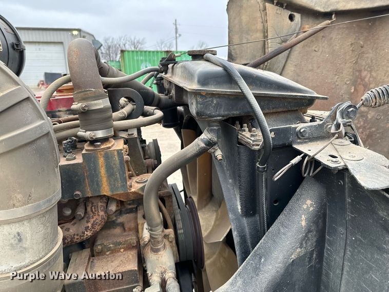 image for item OD9932 1995 Kenworth T800 water truck