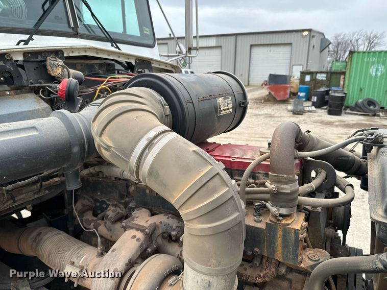 image for item OD9932 1995 Kenworth T800 water truck