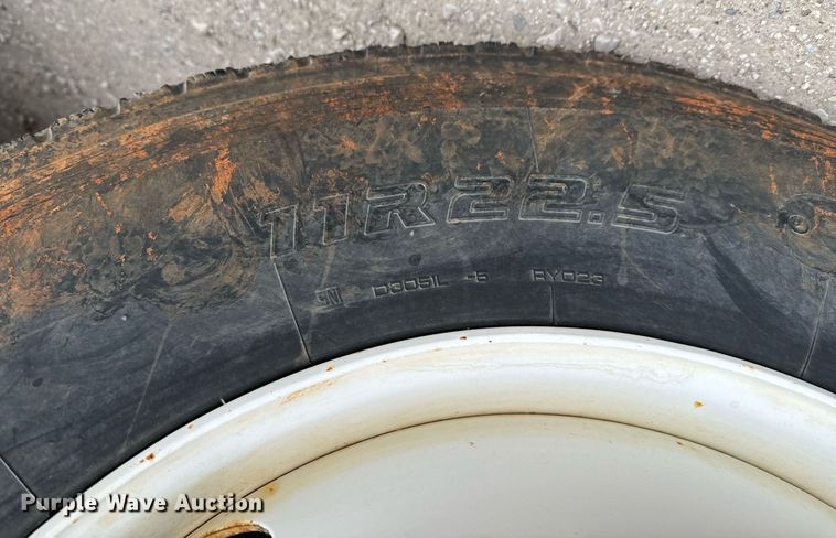 image for item OD9932 1995 Kenworth T800 water truck