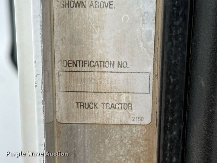 image for item OD9932 1995 Kenworth T800 water truck