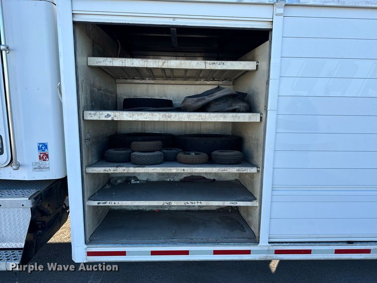 image for item OD9933 2006 Kenworth  T300 delivery truck