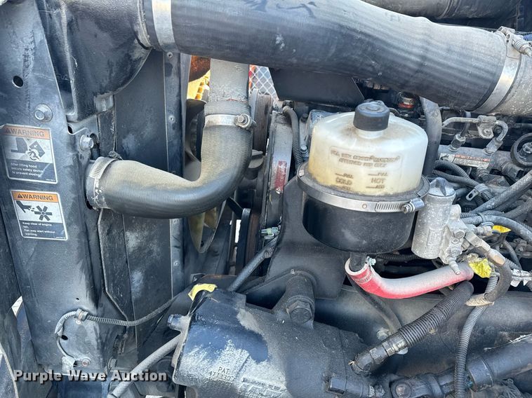 image for item OD9933 2006 Kenworth  T300 delivery truck