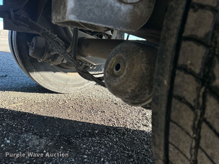 image for item OI9539 2013 Great Dane CSE121420053 dry van trailer