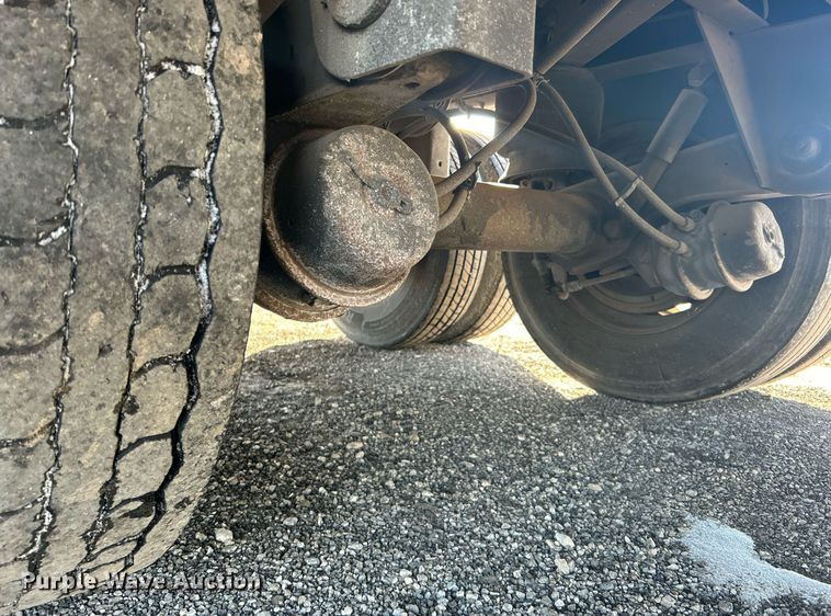 image for item OI9539 2013 Great Dane CSE121420053 dry van trailer