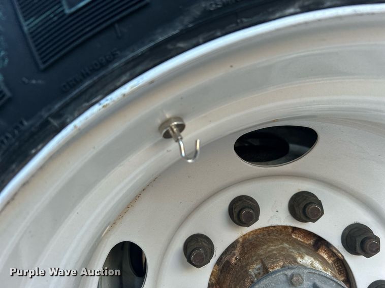 image for item OI9539 2013 Great Dane CSE121420053 dry van trailer