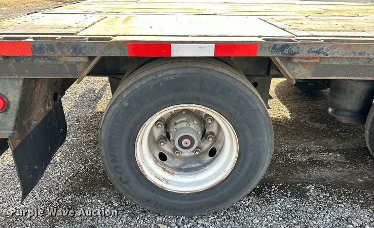 image for item OI9547 1998 Kalyn-Siebert drop deck equipment trailer