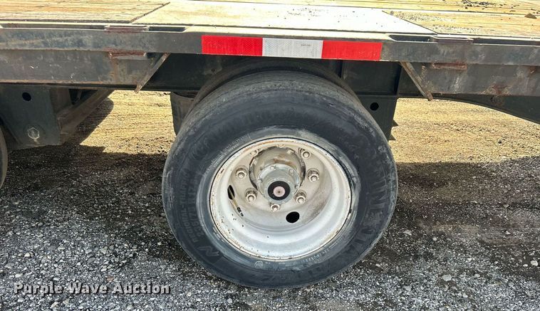 image for item OI9547 1998 Kalyn-Siebert drop deck equipment trailer