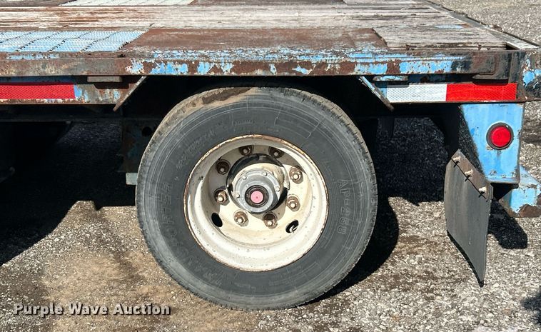 image for item OI9548 1998 Kalyn Siebert drop deck equipment trailer