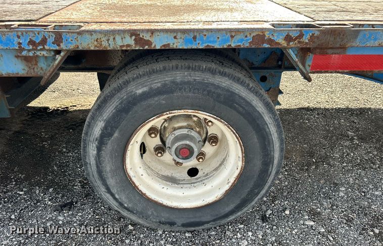 image for item OI9548 1998 Kalyn Siebert drop deck equipment trailer