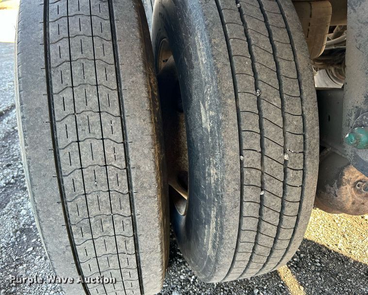 image for item OI9550 2013 Great Dane CSE-1214-20053 dry van trailer