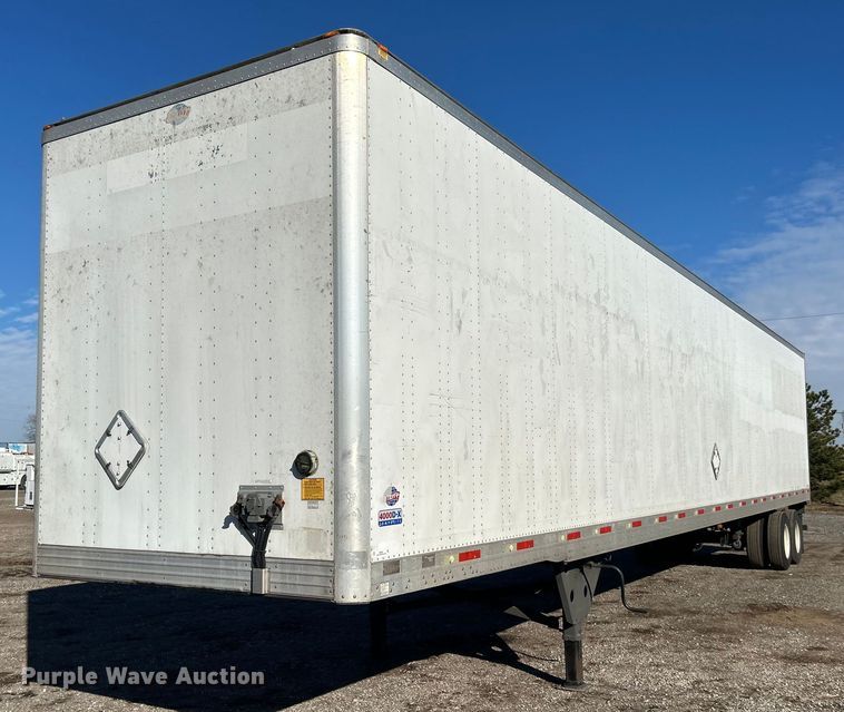 image for item OI9551 2013 Utility Trailer VS2DX dry van trailer