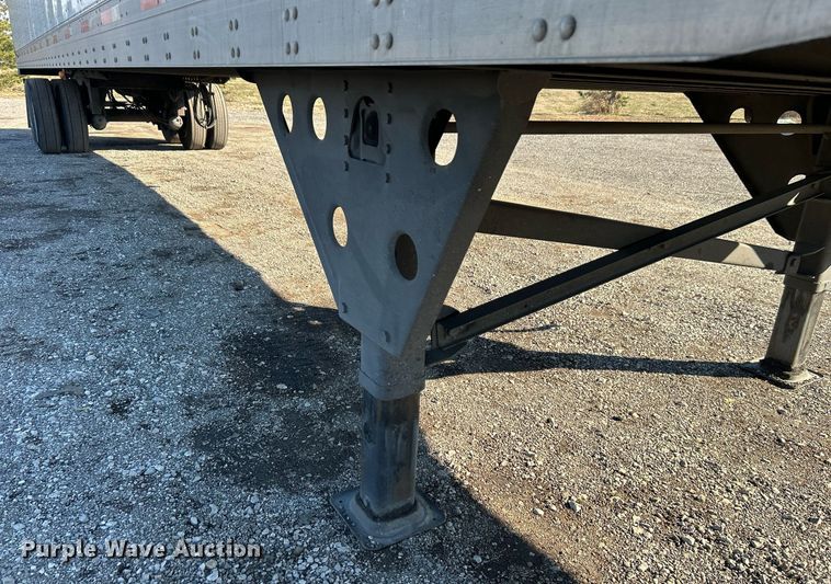 image for item OI9551 2013 Utility Trailer VS2DX dry van trailer