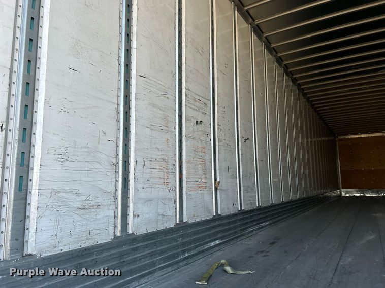 image for item OI9551 2013 Utility Trailer VS2DX dry van trailer