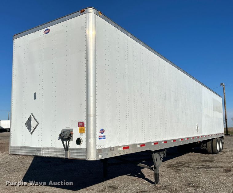 image for item OI9552 2013 Utility Trailer MFG Co. VS2DX dry van trailer