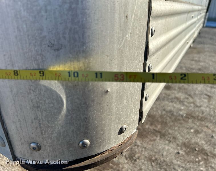 image for item OI9552 2013 Utility Trailer MFG Co. VS2DX dry van trailer