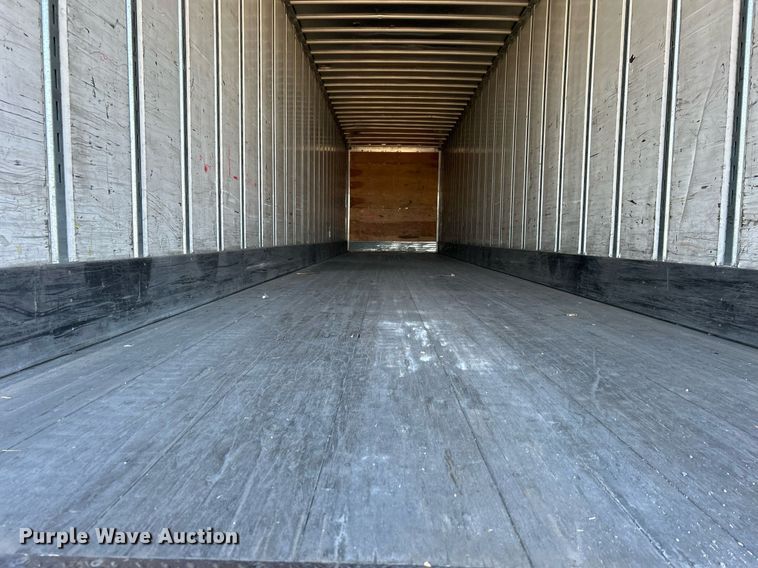 image for item OI9552 2013 Utility Trailer MFG Co. VS2DX dry van trailer