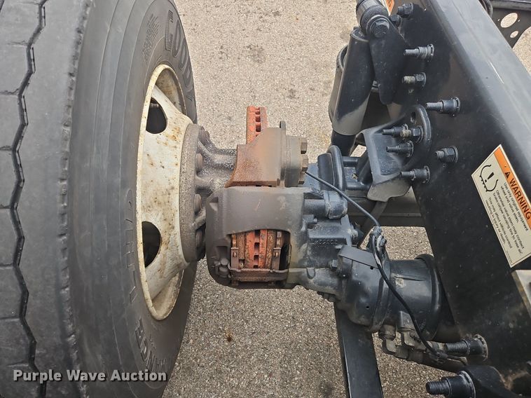 image for item OJ9723 2022 Freightliner  Cascadia 116 semi truck