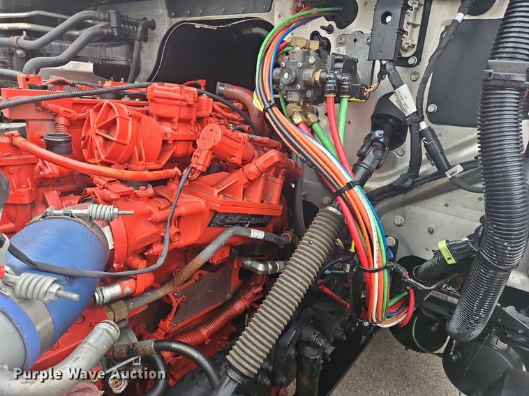 image for item OJ9723 2022 Freightliner  Cascadia 116 semi truck