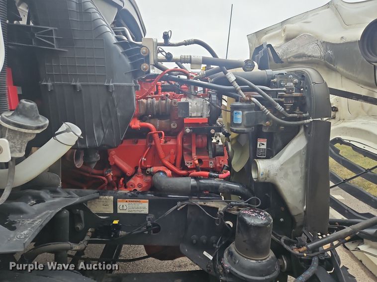 image for item OJ9723 2022 Freightliner  Cascadia 116 semi truck