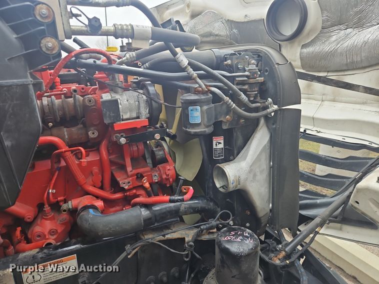 image for item OJ9723 2022 Freightliner  Cascadia 116 semi truck