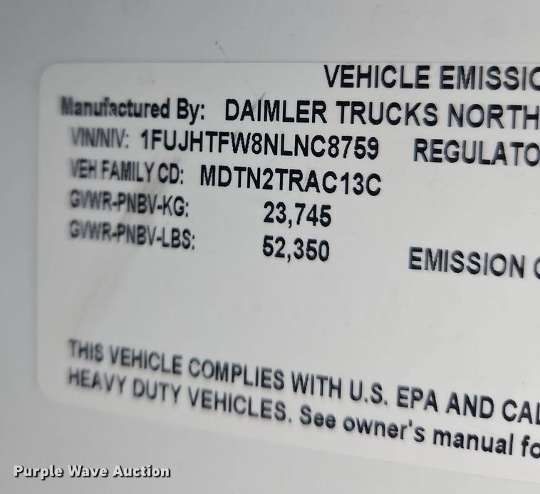 image for item OJ9723 2022 Freightliner  Cascadia 116 semi truck