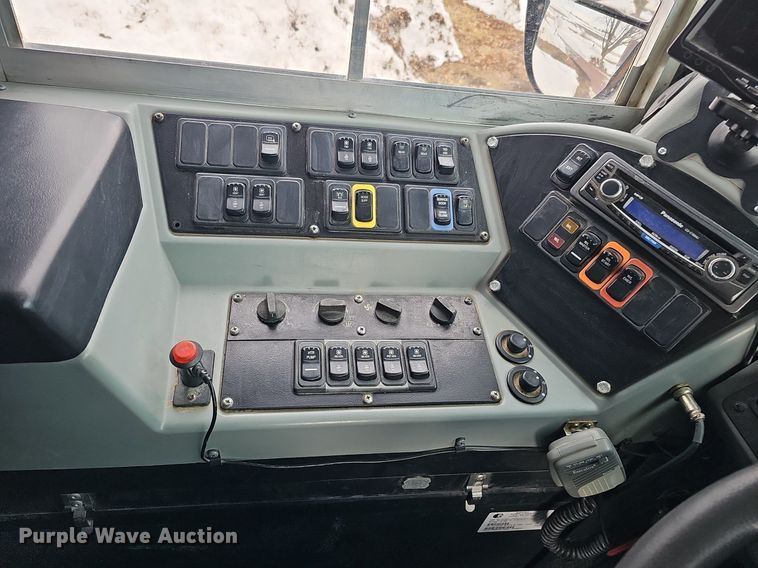 image for item DK0507 2009 Blue Bird  Vision school bus