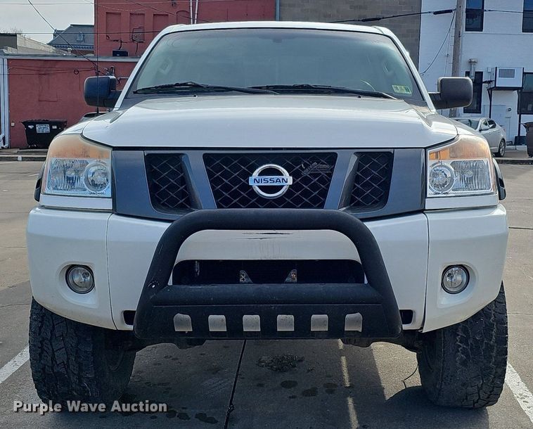 image for item DK0520 2012 Nissan  Titan Crew Cab pickup truck