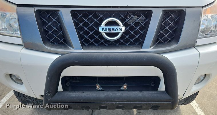 image for item DK0520 2012 Nissan  Titan Crew Cab pickup truck