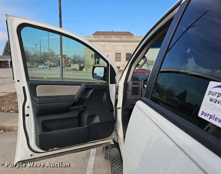 image for item DK0520 2012 Nissan  Titan Crew Cab pickup truck