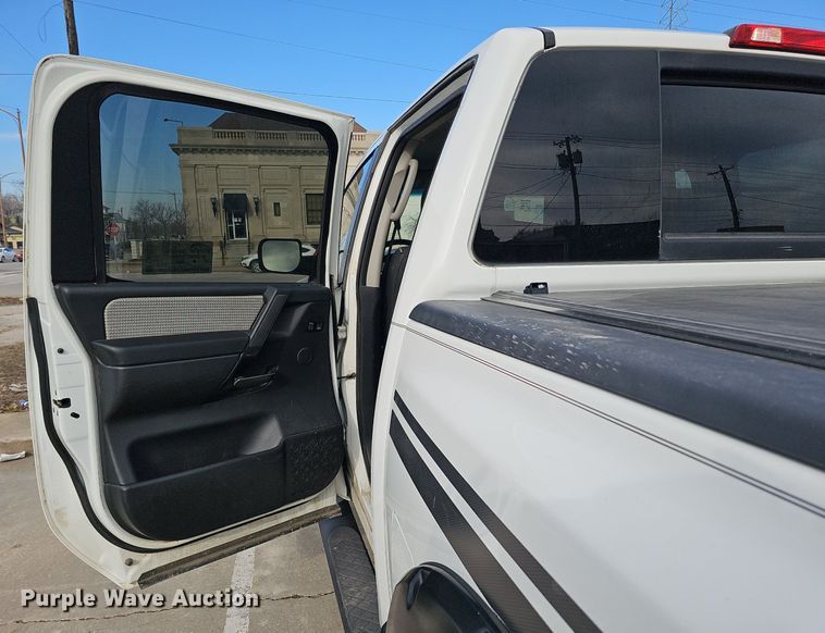 image for item DK0520 2012 Nissan  Titan Crew Cab pickup truck