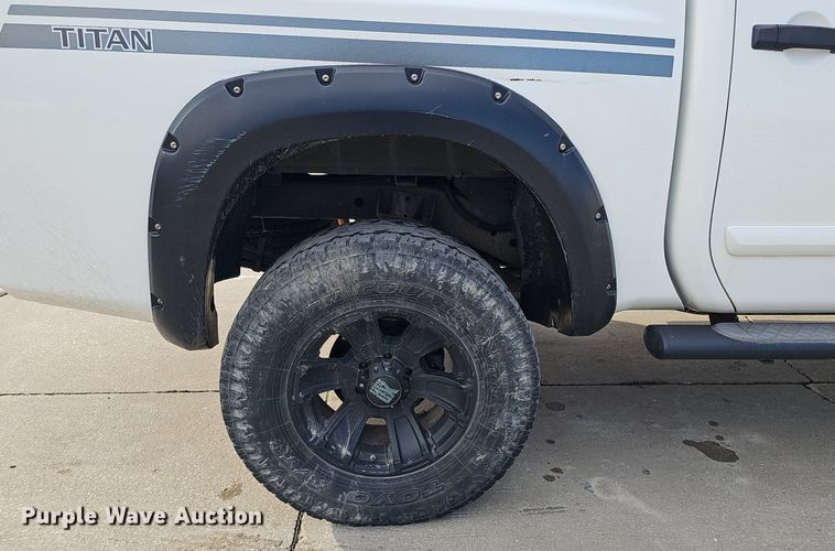 image for item DK0520 2012 Nissan  Titan Crew Cab pickup truck