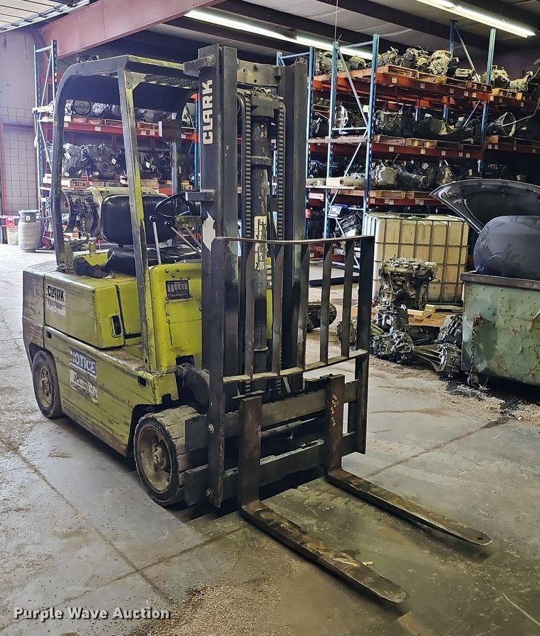 image for item DK0527 Clark C500 55 forklift