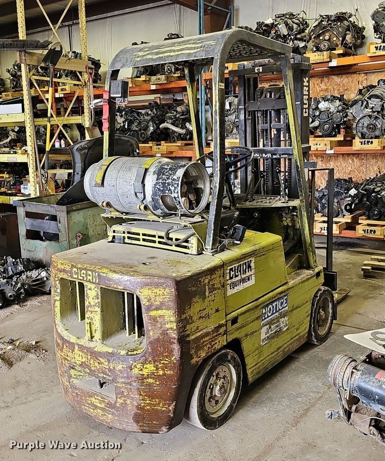 image for item DK0527 Clark C500 55 forklift