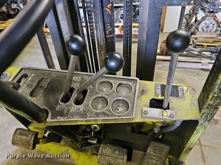 image for item DK0527 Clark C500 55 forklift