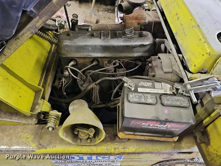 image for item DK0527 Clark C500 55 forklift