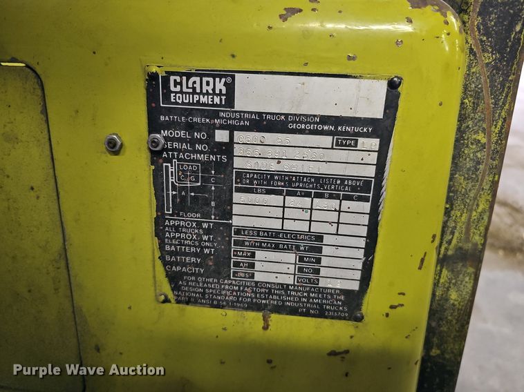 image for item DK0527 Clark C500 55 forklift